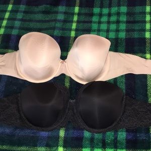 Set of 2 Victoria’s Secret bras